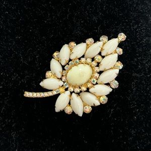 Faux milk stone and diamanté brooch